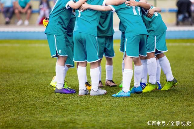 芬奇：队内优秀得分点众多 要为麦丹和里德创造更多出手机会